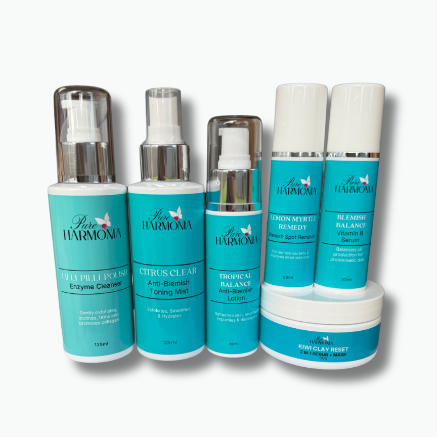 ESSENTIALS PACK - Acne and Blemish-Prone Skin Collection lifestyle detail - Pure Harmonia